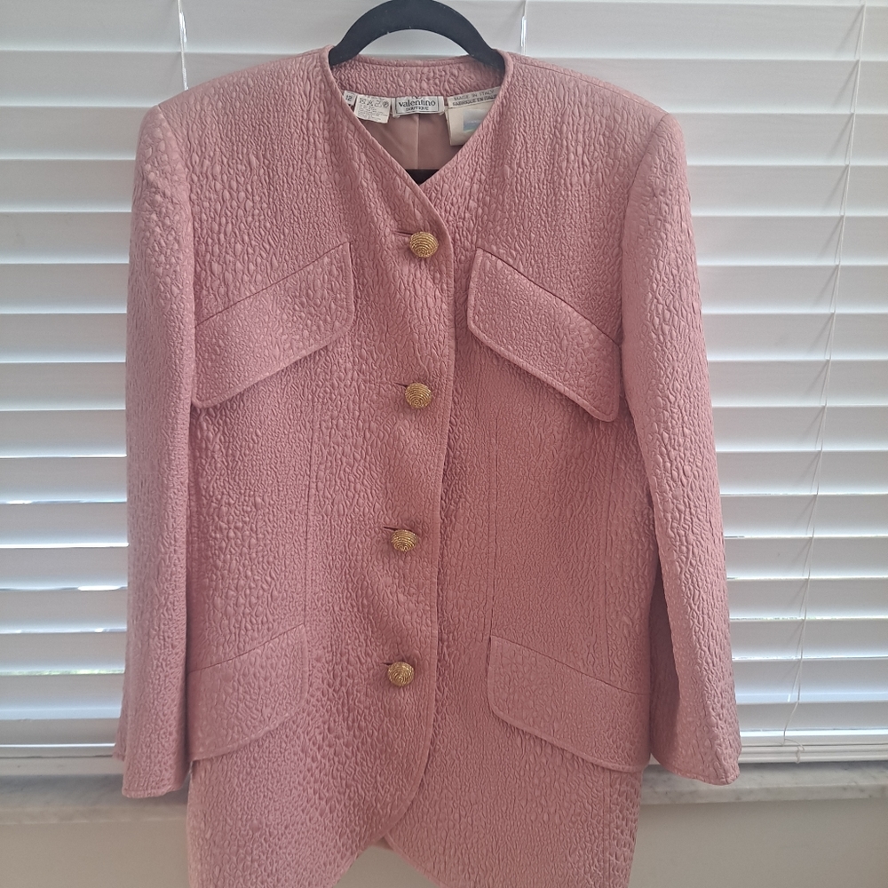 Authentic Vintage 80's Valentino Pink Blazer with Gold Buttons Size 12